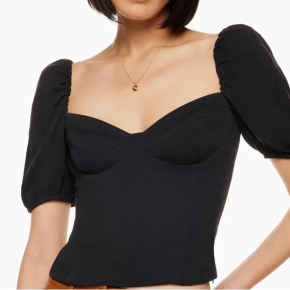 Aritzia Wilfred - Novella Shortsleeve Blouse in Light Birch - Picture 1 of 3